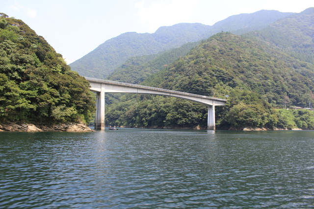 湖面からの景観.JPG