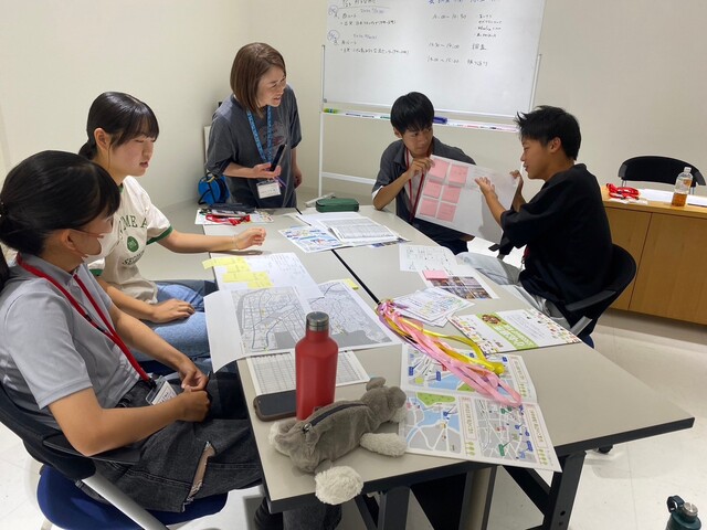 11打ち合わせの様子.jpg